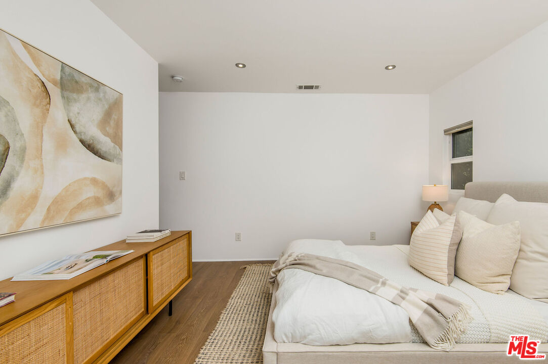 924 Superba Avenue Venice, CA 90291 - Photo 20 of 42