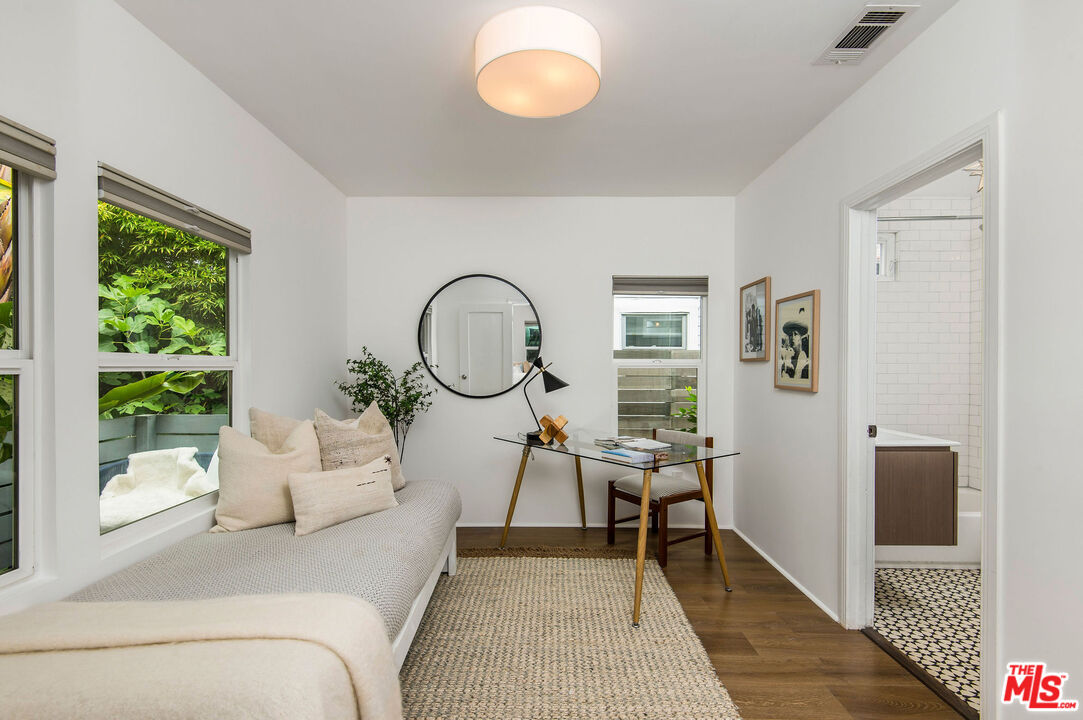 924 Superba Avenue Venice, CA 90291 - Photo 28 of 42