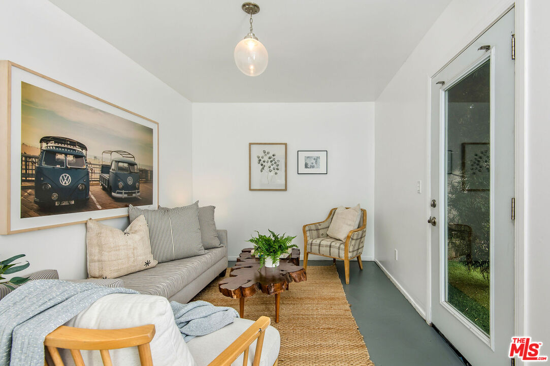 924 Superba Avenue Venice, CA 90291 - Photo 34 of 42