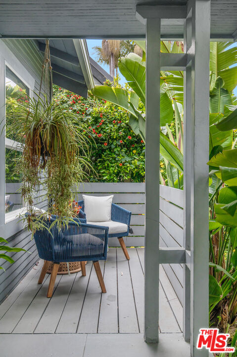 924 Superba Avenue Venice, CA 90291 - Photo 5 of 42