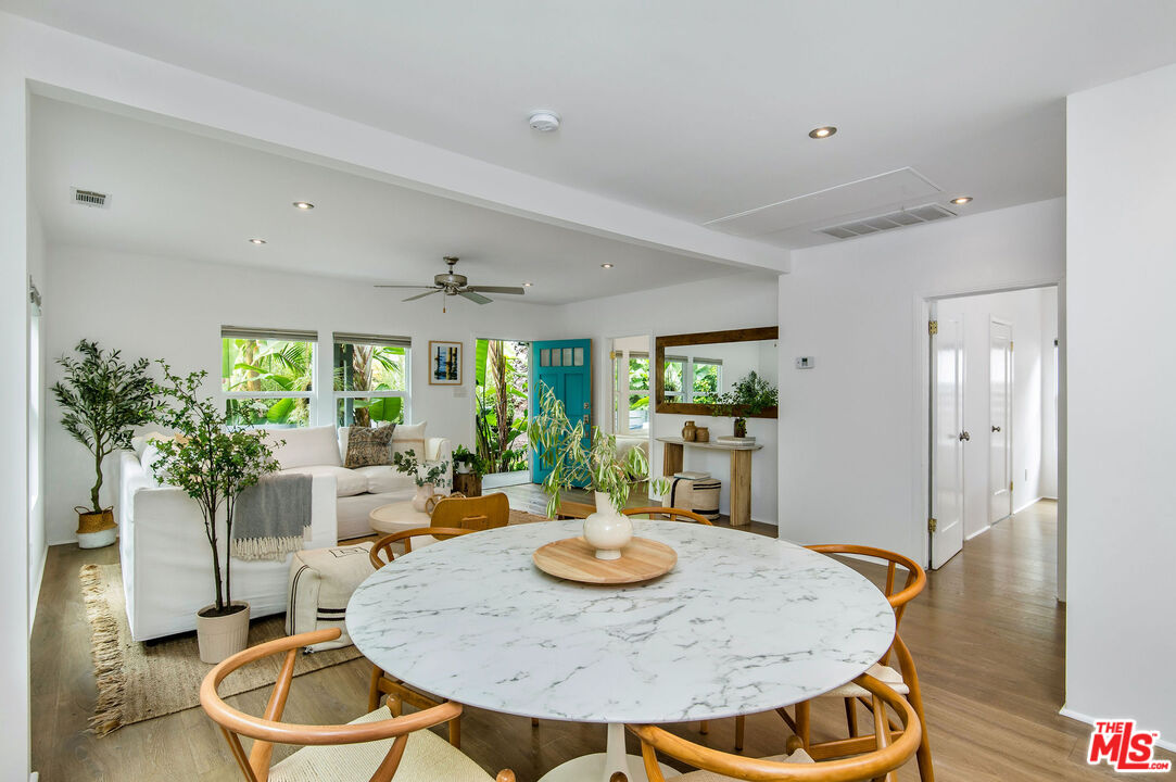 924 Superba Avenue Venice, CA 90291 - Photo 10 of 42