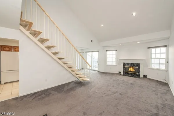 $398,800 | 69 Amethyst Lane, Paterson, NJ 07501