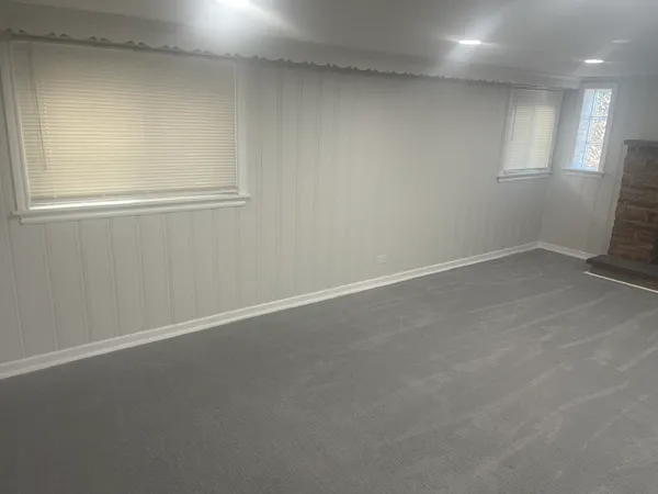 $3,300 | 1720 South Cumberland Avenue, Park Ridge, IL 60068