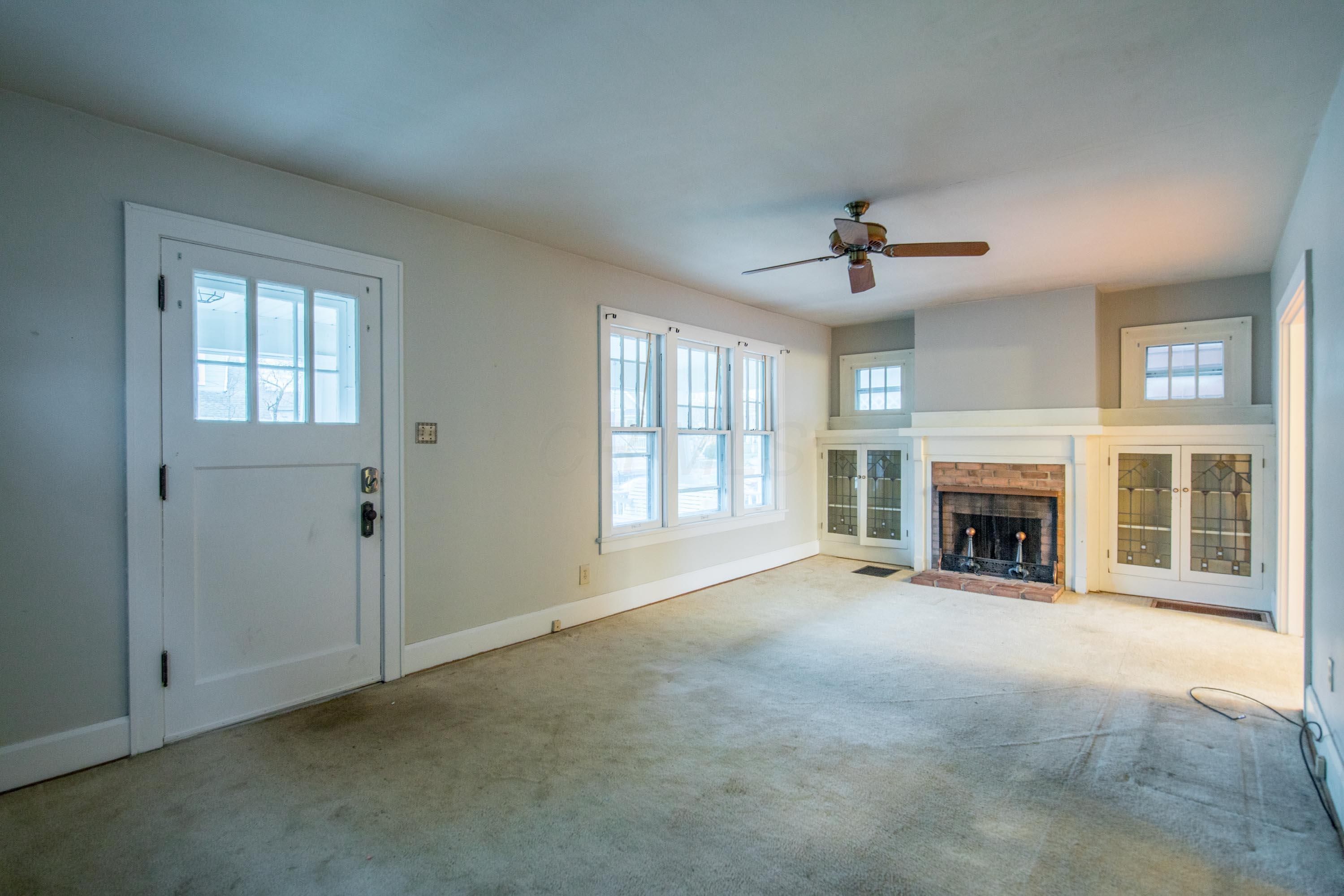 247 East Tulane Road Columbus, OH 43202 - Photo 3 of 17