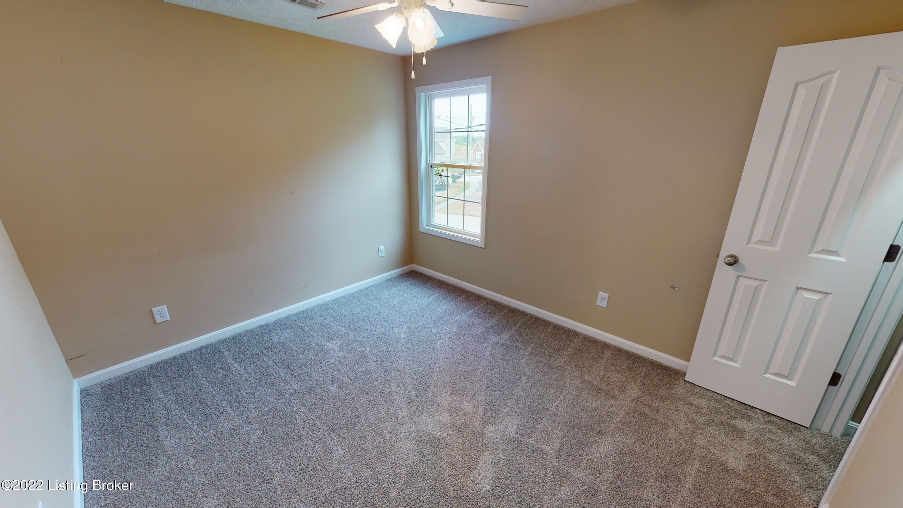 155 Portobello Road Radcliff, KY 40160 - Photo 28 of 46 155-Portobello-Rd-Radcliff-KY-40160-0709