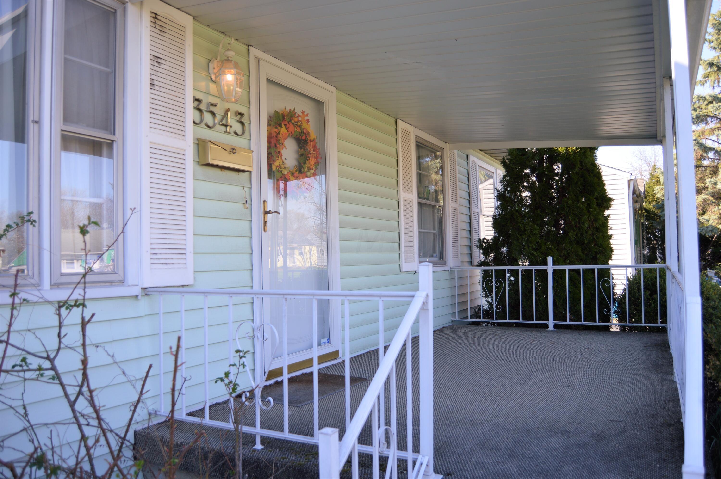 3543 Karl Road Columbus, OH 43224 - Photo 2 of 24 DSC_0029 (2)