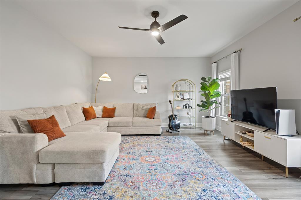 7645 Thunder River Road Fort Worth, TX 76120 - Photo 11 of 25