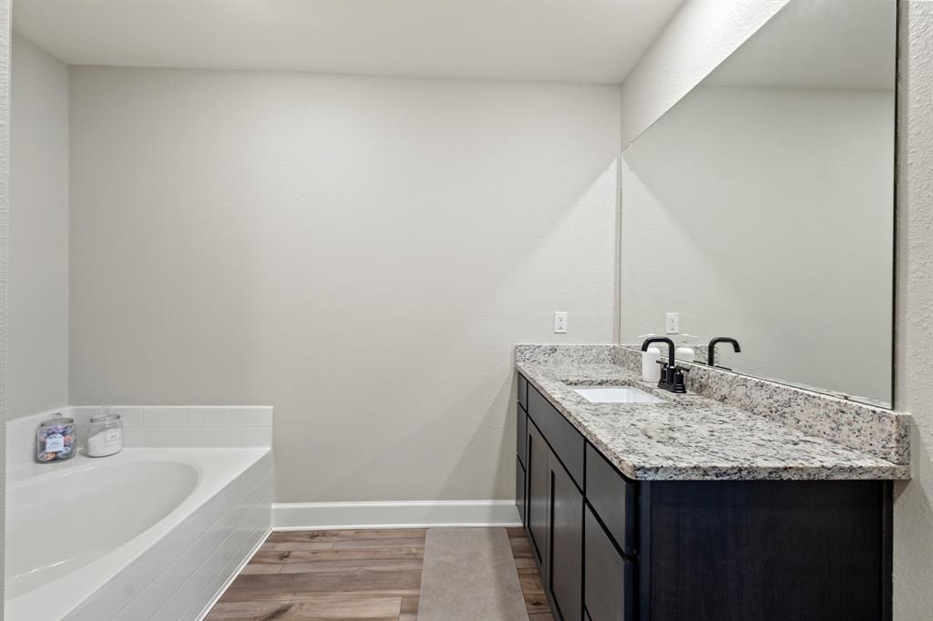 7645 Thunder River Road Fort Worth, TX 76120 - Photo 15 of 25