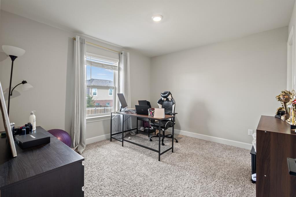 7645 Thunder River Road Fort Worth, TX 76120 - Photo 18 of 25