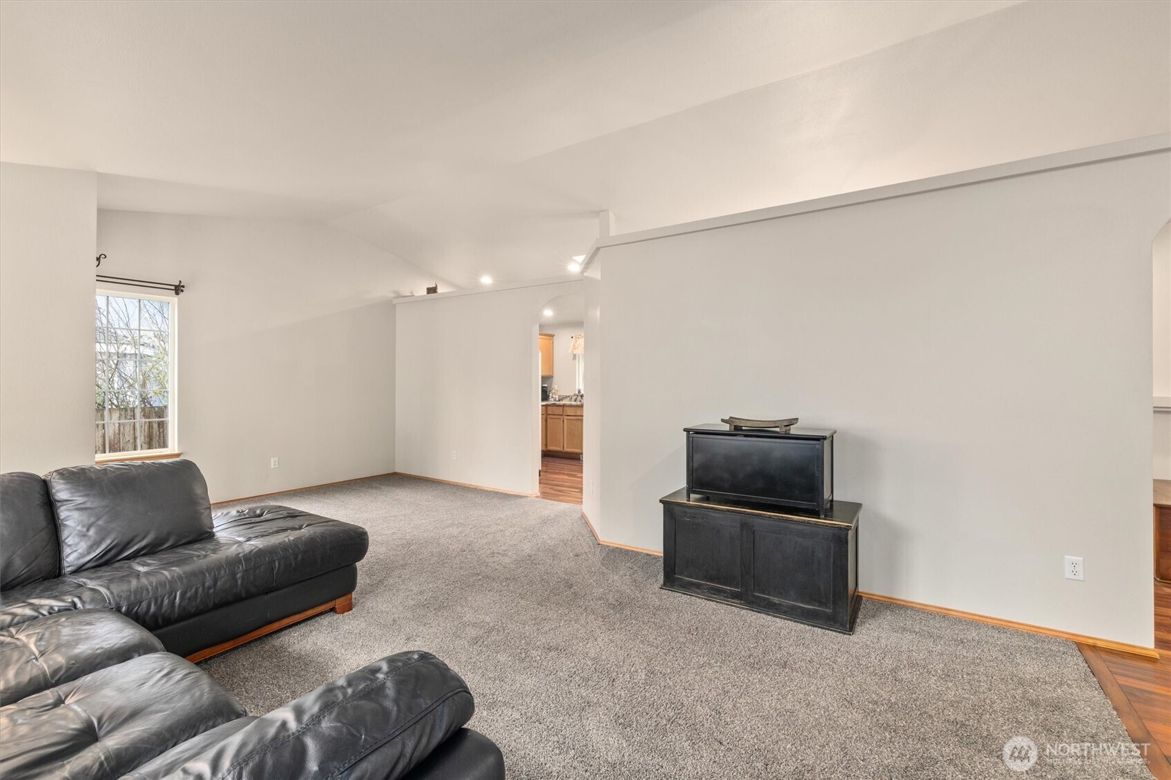 25873 175th Place Southeast Covington, WA 98042 - Photo 6 of 35