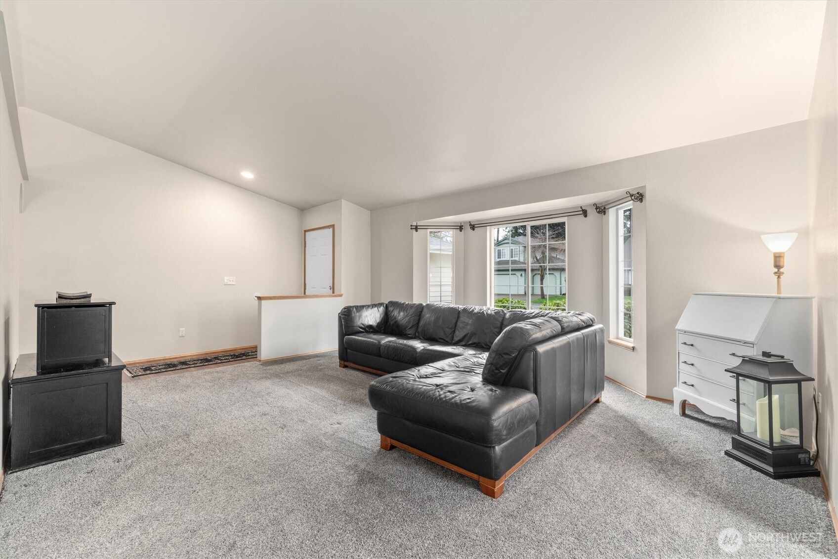 25873 175th Place Southeast Covington, WA 98042 - Photo 8 of 35