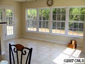 138 Rambler Lane Blacksburg, SC 29702 - Photo 5 of 8 a view of a livingroom with furniture and window
