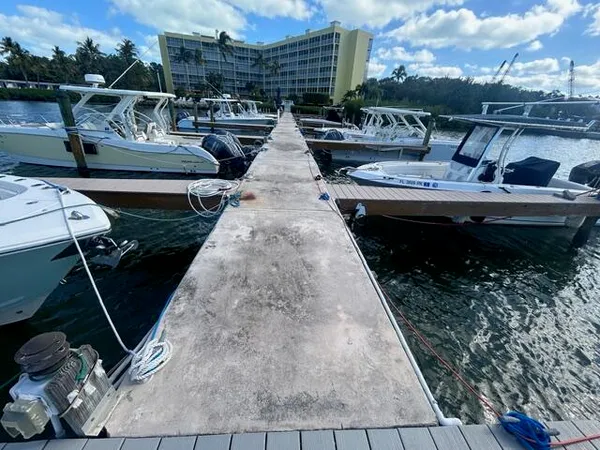 $3,600 | 200 Harborview Drive, Unit 104, Tavernier, FL 33070