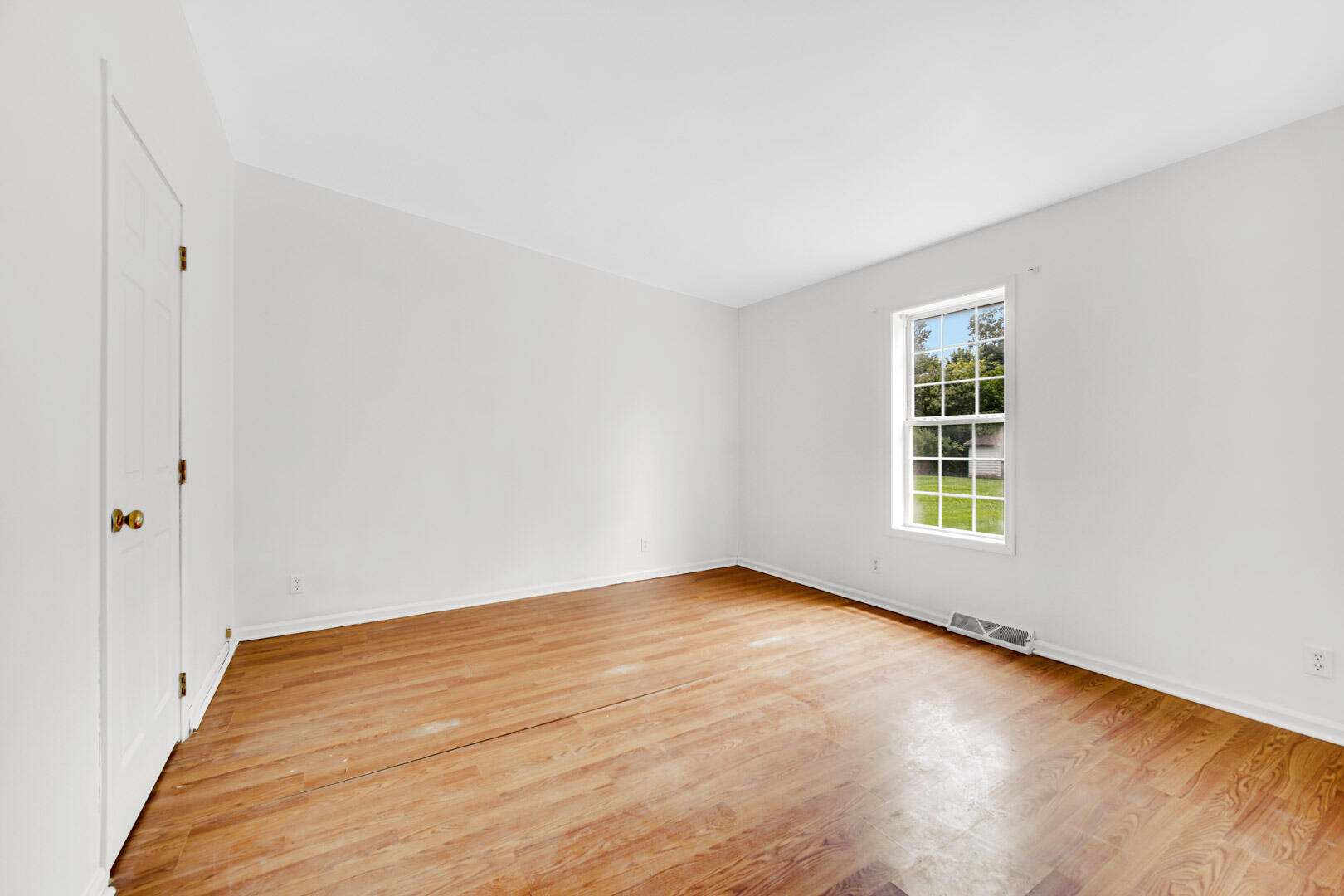 3155 County Line Road Westville, IN 46391 - Photo 14 of 20 1620x1080