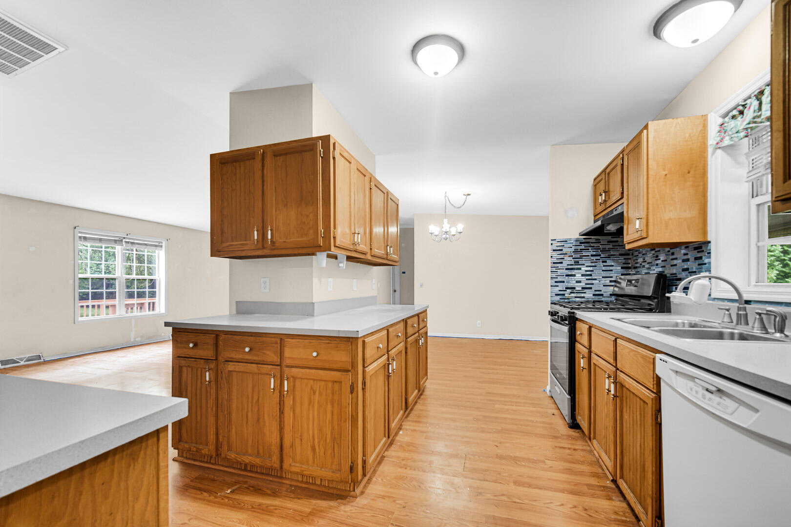 3155 County Line Road Westville, IN 46391 - Photo 8 of 20 1620x1080