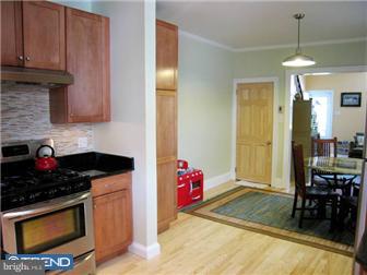 7205 Howard Terrace Philadelphia, PA 19119 - Photo 6 of 12