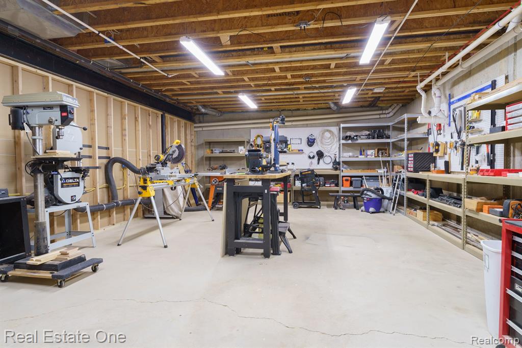2482 South Latson Road Howell, MI 48843 - Photo 69 of 87