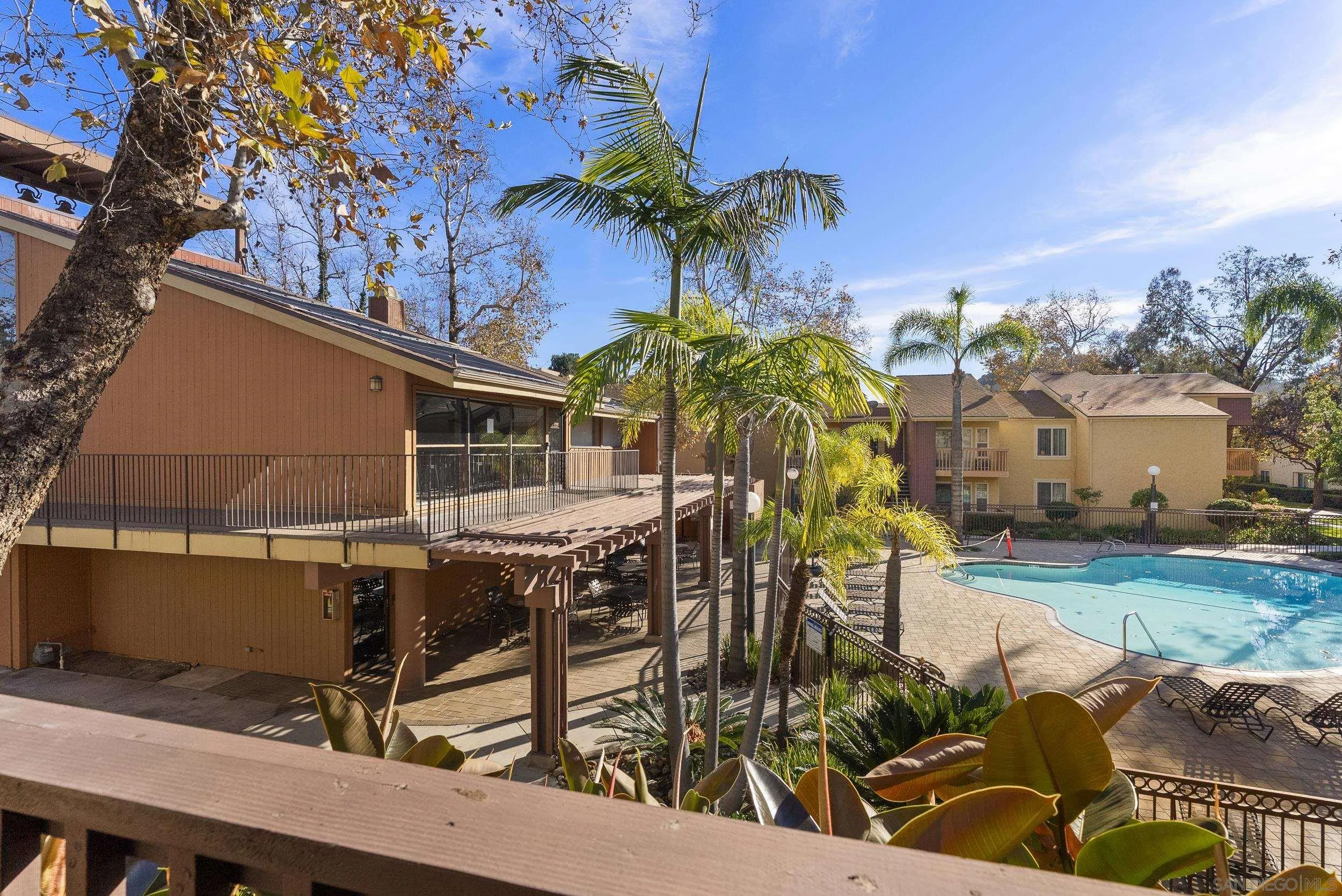 5978 Rancho Mission Road, Unit 274 San Diego, CA 92108 - Photo 23 of 23 a view of a chairs and table in patio