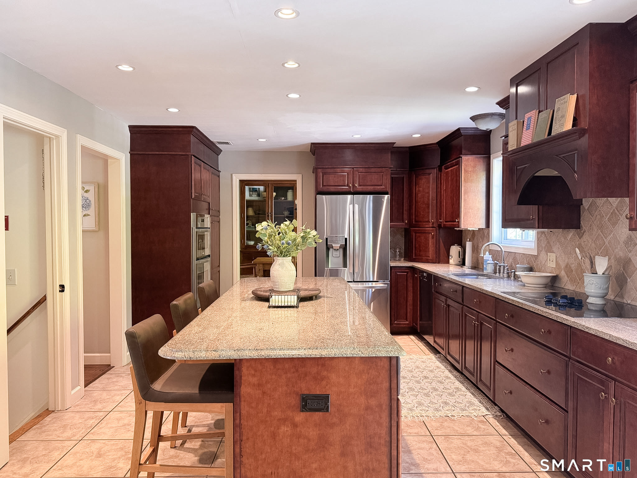 23 Cottage Street Monroe, CT 06468 - Photo 11 of 40