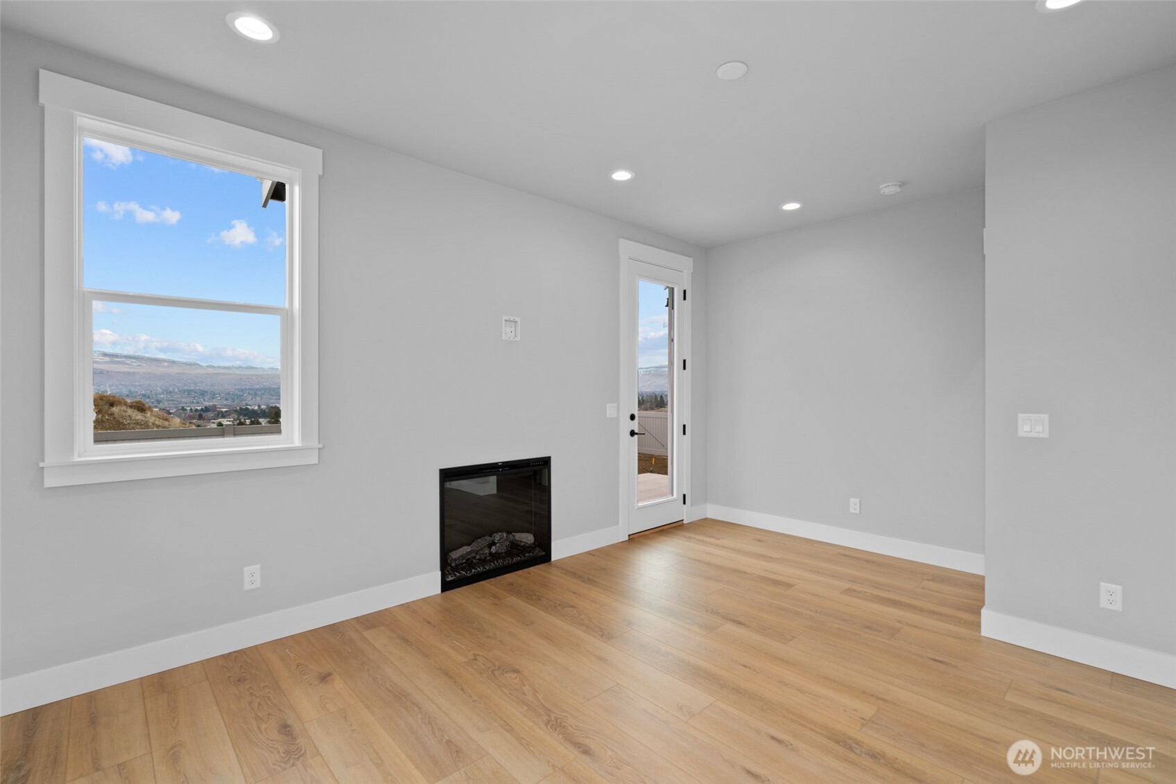 2152 Ridgefield Way Wenatchee, WA 98801 - Photo 21 of 38 Gallery Image 21