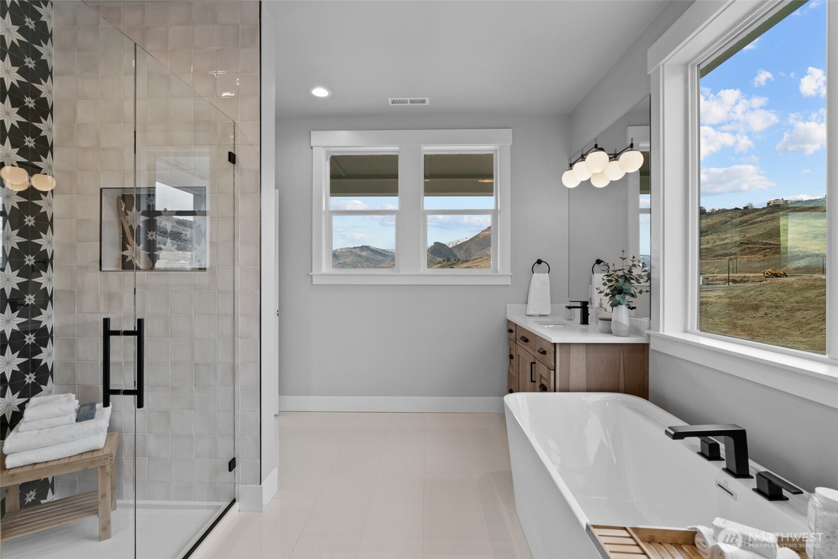 2152 Ridgefield Way Wenatchee, WA 98801 - Photo 25 of 38 Gallery Image 25