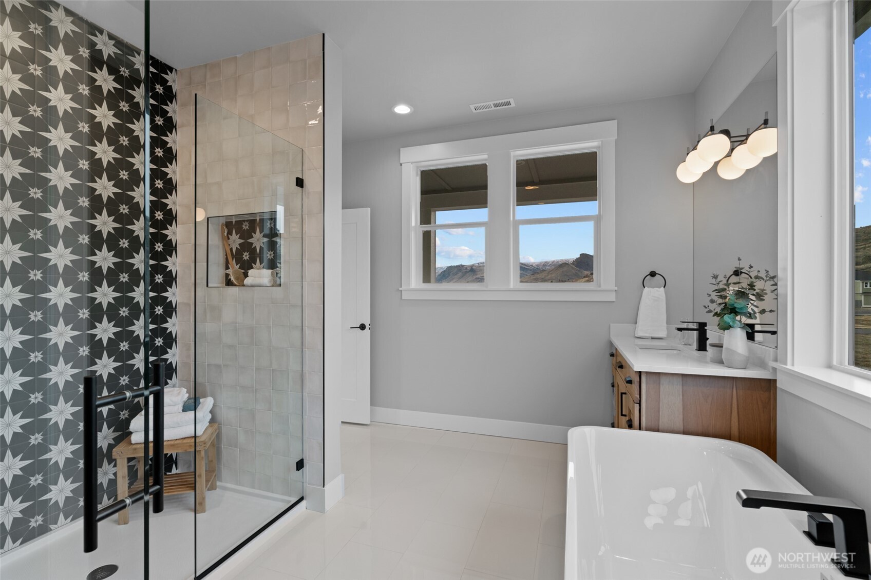 2152 Ridgefield Way Wenatchee, WA 98801 - Photo 26 of 38 Gallery Image 26