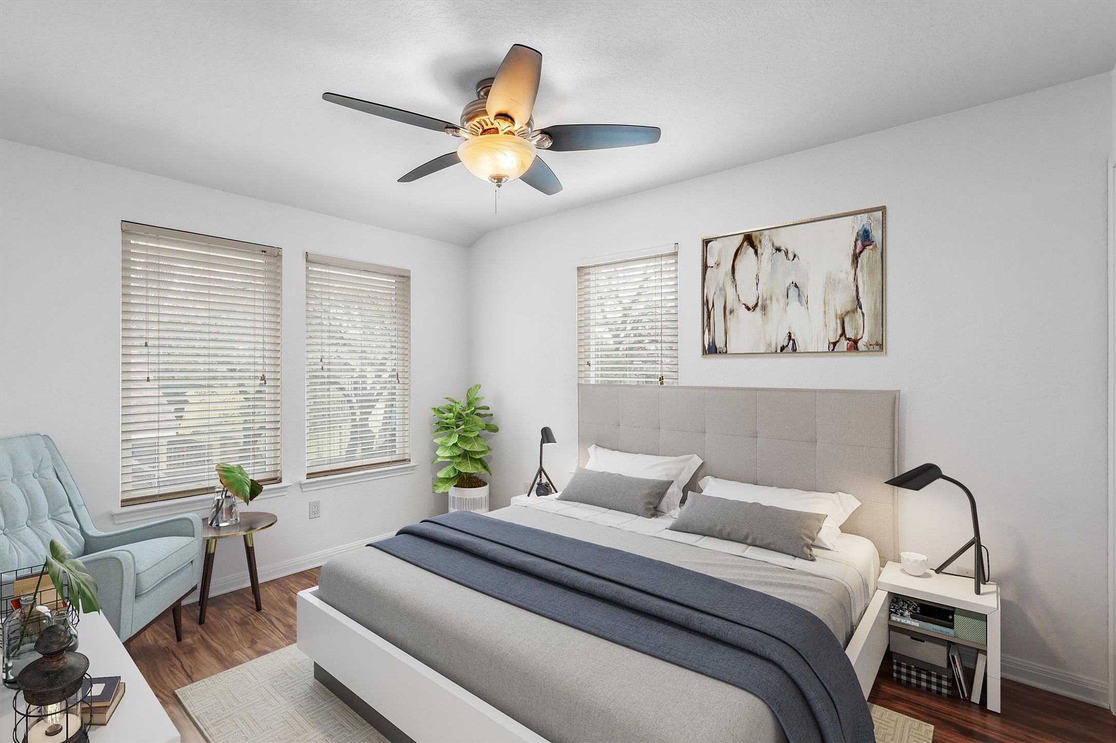 201 East 35th Street, Unit B Austin, TX 78705 - Photo 16 of 27 a bedroom with a bed and a large window