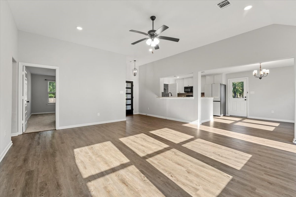 17855 Arbor Oaks Circle New Caney, TX 77357 - Photo 17 of 26 a very nice looking room with a large window
