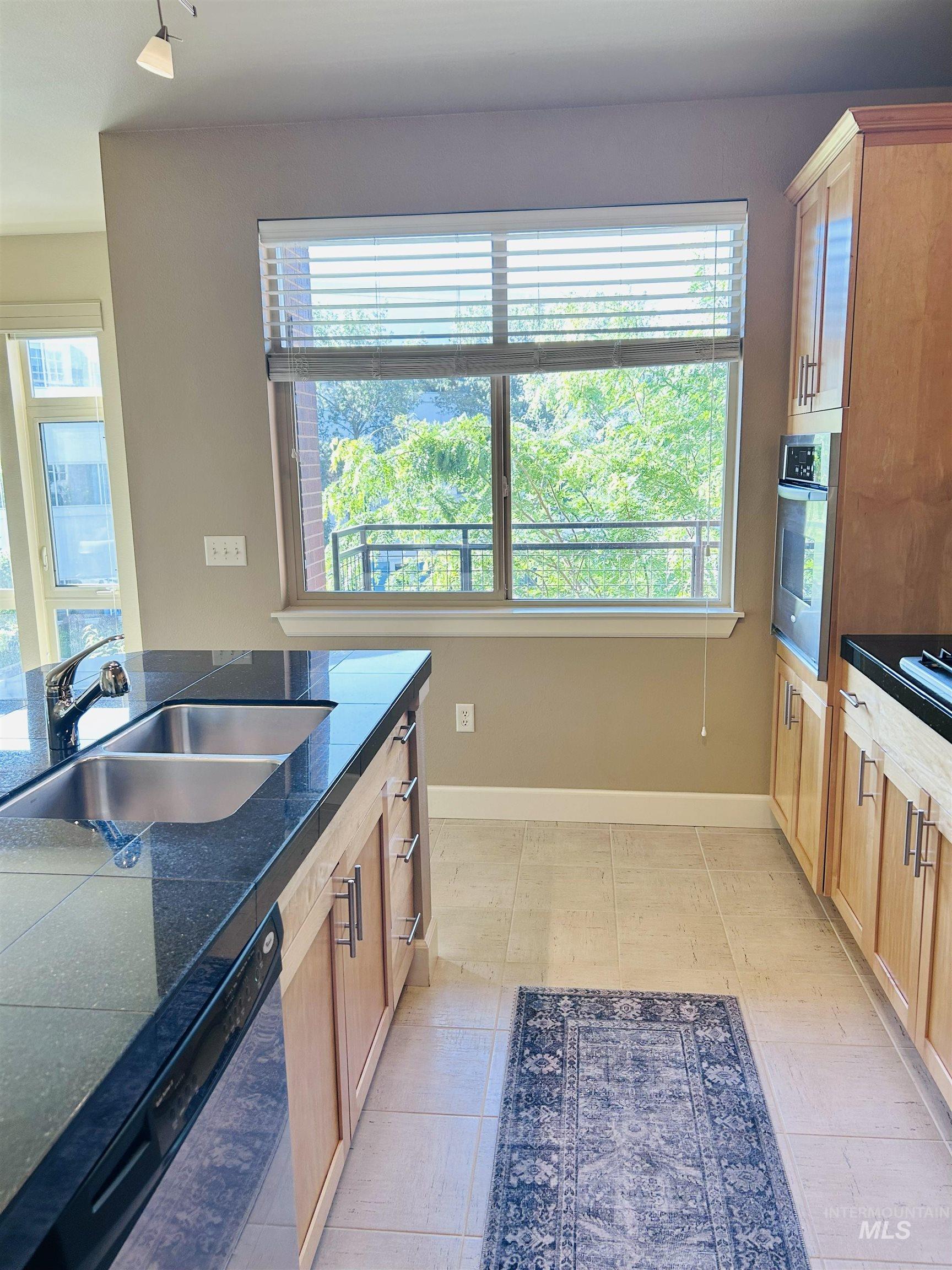 406 South 13th Street, Unit 303 Boise, ID 83702 - Photo 19 of 20