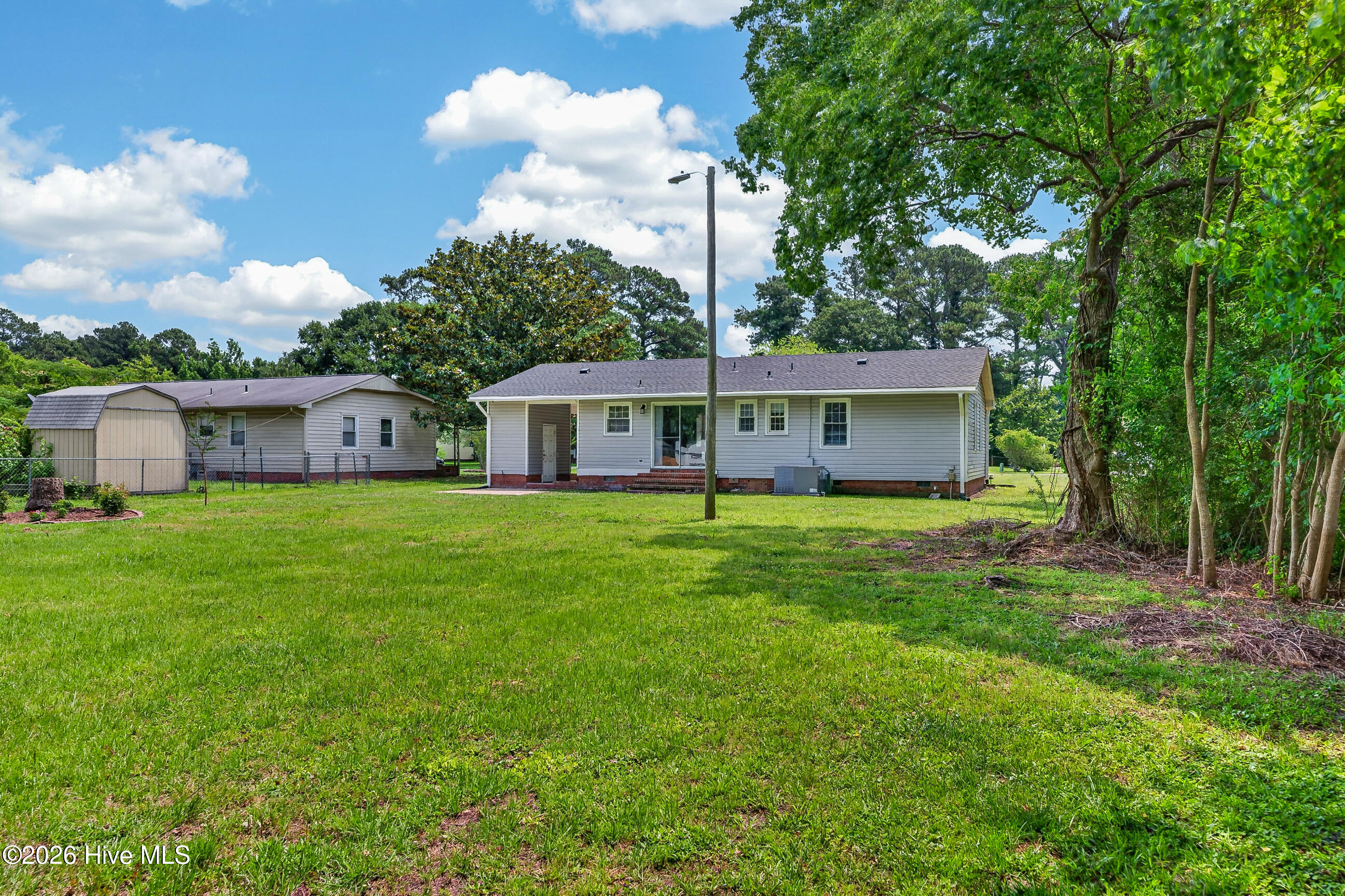 2527 Country Club Road Jacksonville, NC 28546 - Photo 23 of 24