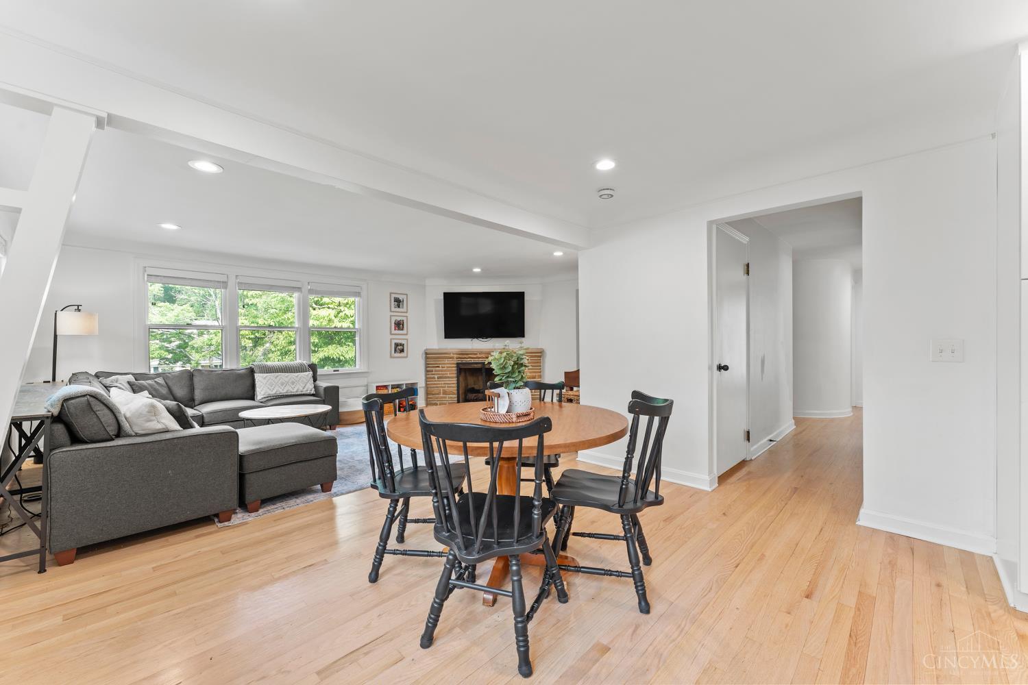 6530 Cliff Ridge Lane Cincinnati, OH 45213 - Photo 24 of 53 Gallery Image 24