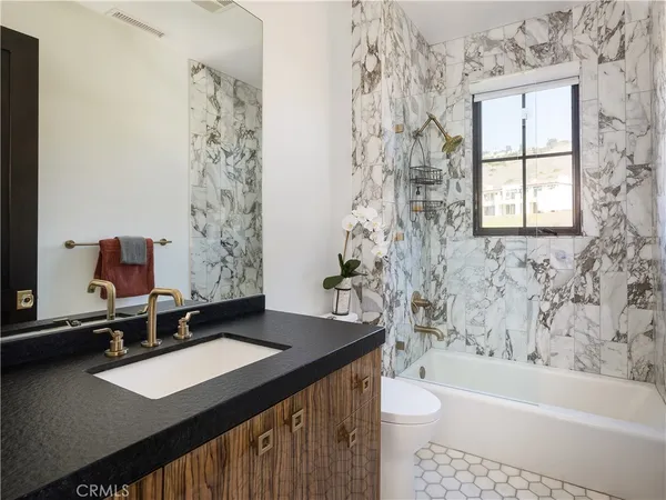 $7,998,888 | 32009 Cape Point Drive, Rancho Palos Verdes, CA 90275