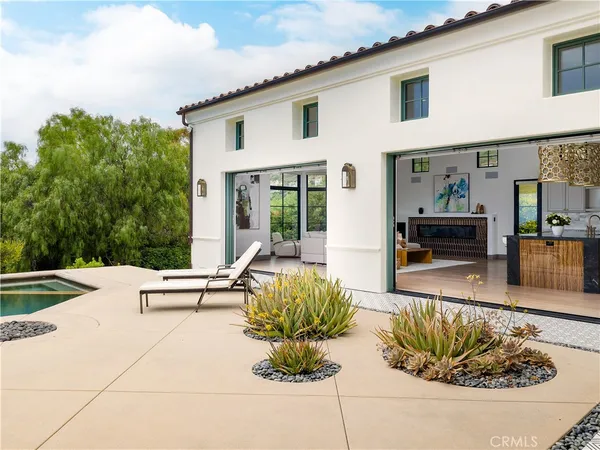 $7,998,888 | 32009 Cape Point Drive, Rancho Palos Verdes, CA 90275