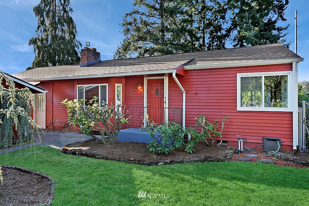 5511 Fairlawn Road Southwest Tacoma, WA 98499 - Photo 1 of 19 Gallery Image 1