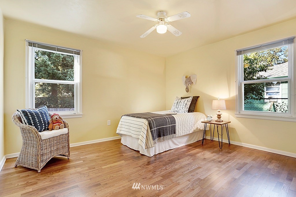 5511 Fairlawn Road Southwest Tacoma, WA 98499 - Photo 12 of 19 Gallery Image 12