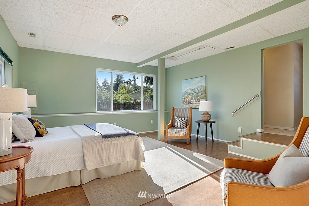 5511 Fairlawn Road Southwest Tacoma, WA 98499 - Photo 9 of 19 Gallery Image 9