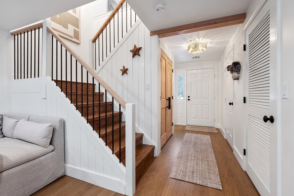 610 Ridgefield Circle, Unit B Clinton, MA 01510 - Photo 14 of 36