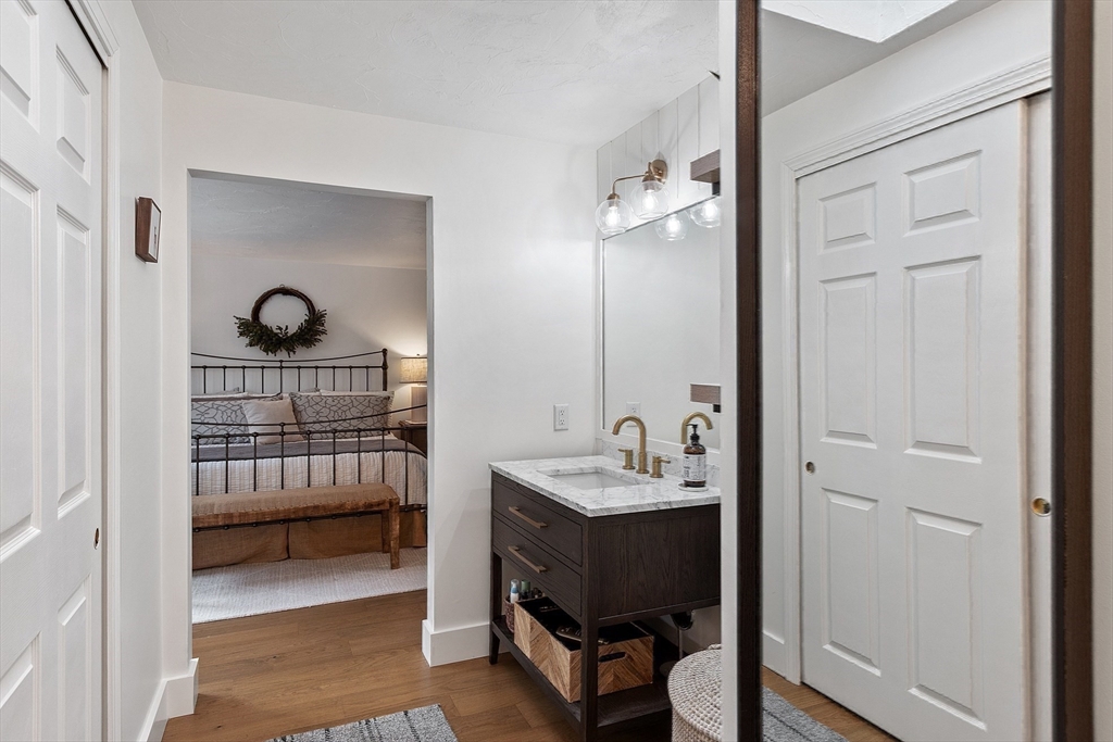 610 Ridgefield Circle, Unit B Clinton, MA 01510 - Photo 21 of 36