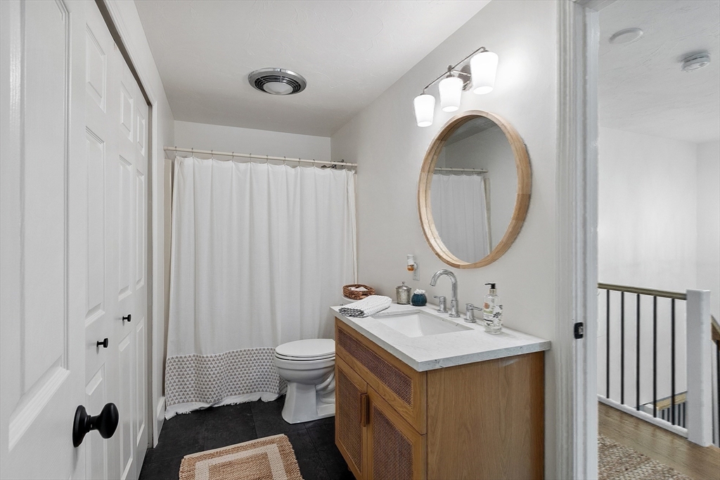 610 Ridgefield Circle, Unit B Clinton, MA 01510 - Photo 25 of 36