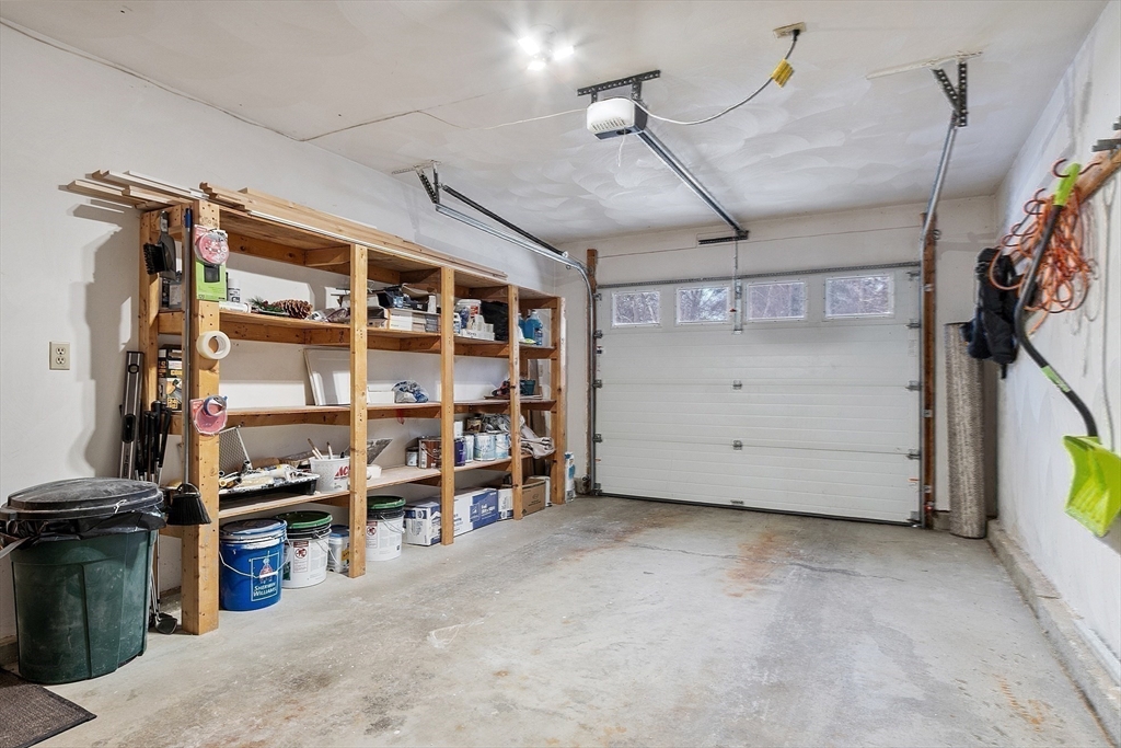 610 Ridgefield Circle, Unit B Clinton, MA 01510 - Photo 28 of 36