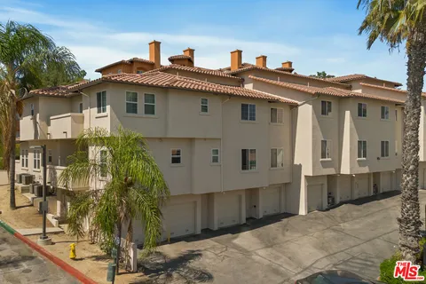 $625,000 | 3711 Baldwin Street, Unit 1304, Los Angeles, CA 90031