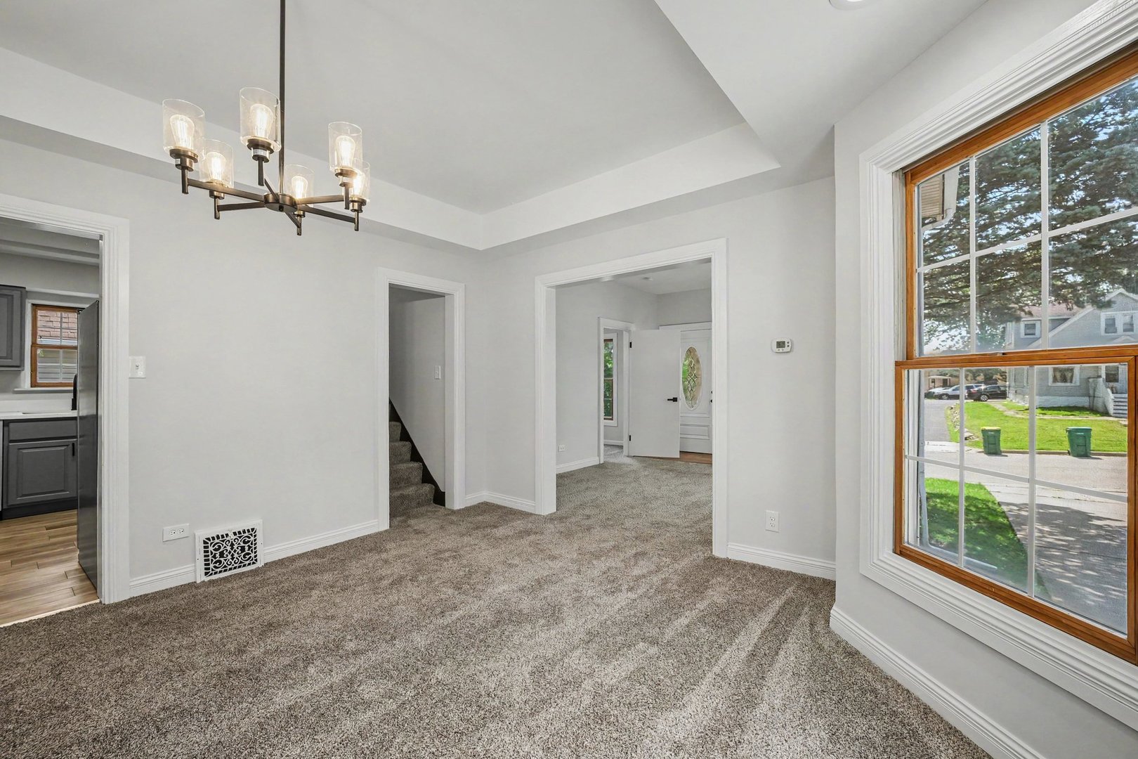 511 Prospect Place Joliet, IL 60436 - Photo 8 of 24