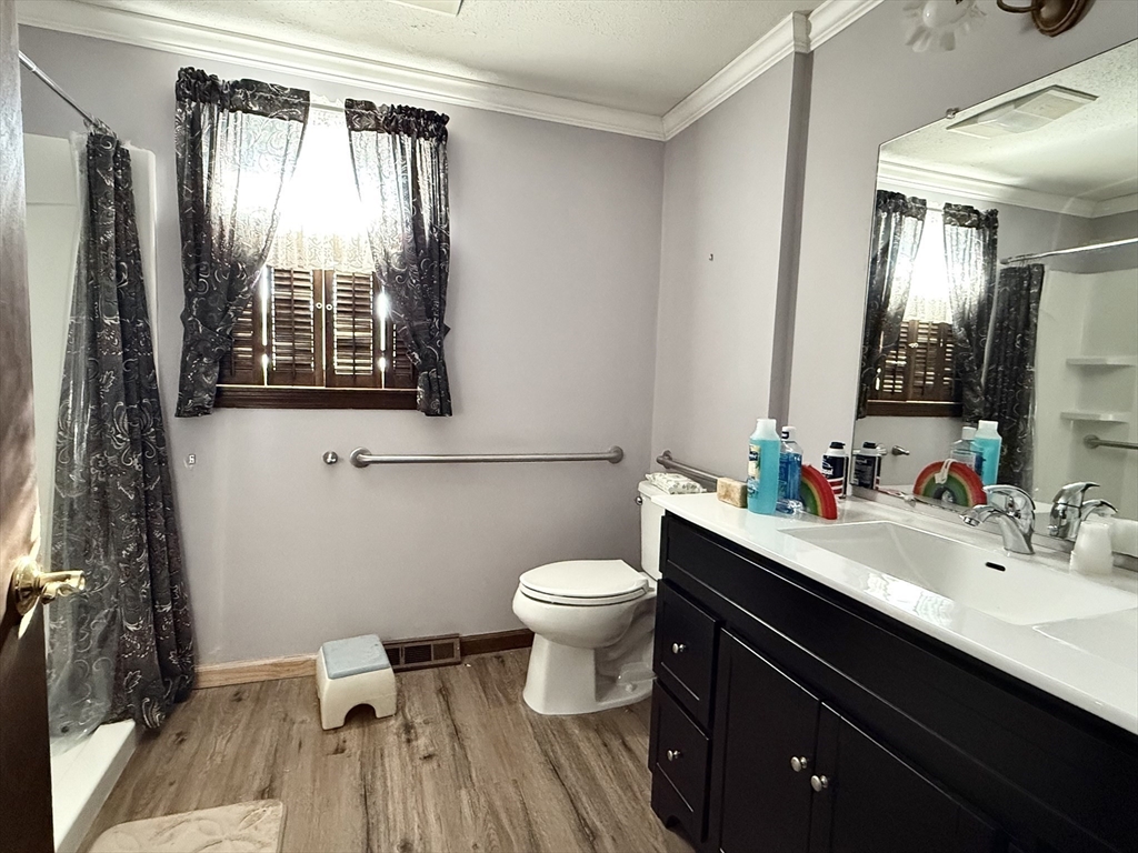 38 High Meadow Road Agawam, MA 01030 - Photo 30 of 33 Gallery Image 30