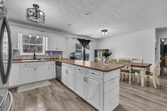 $330,000 | 1373 Ambleside Drive, Clarksville, TN 37040