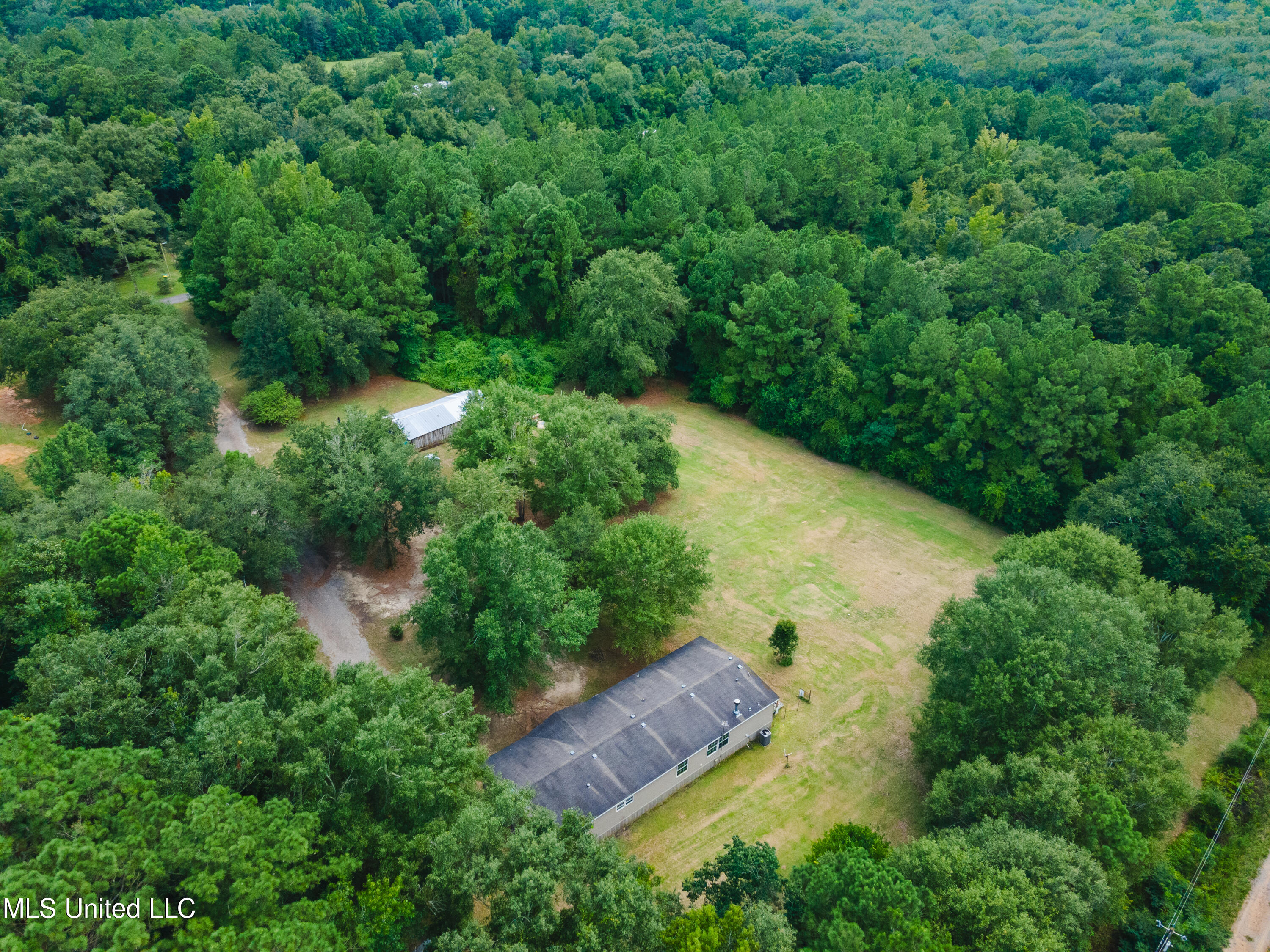 18001 John Cumbest Road Moss Point, MS 39562 - Photo 13 of 77 DJI_0406