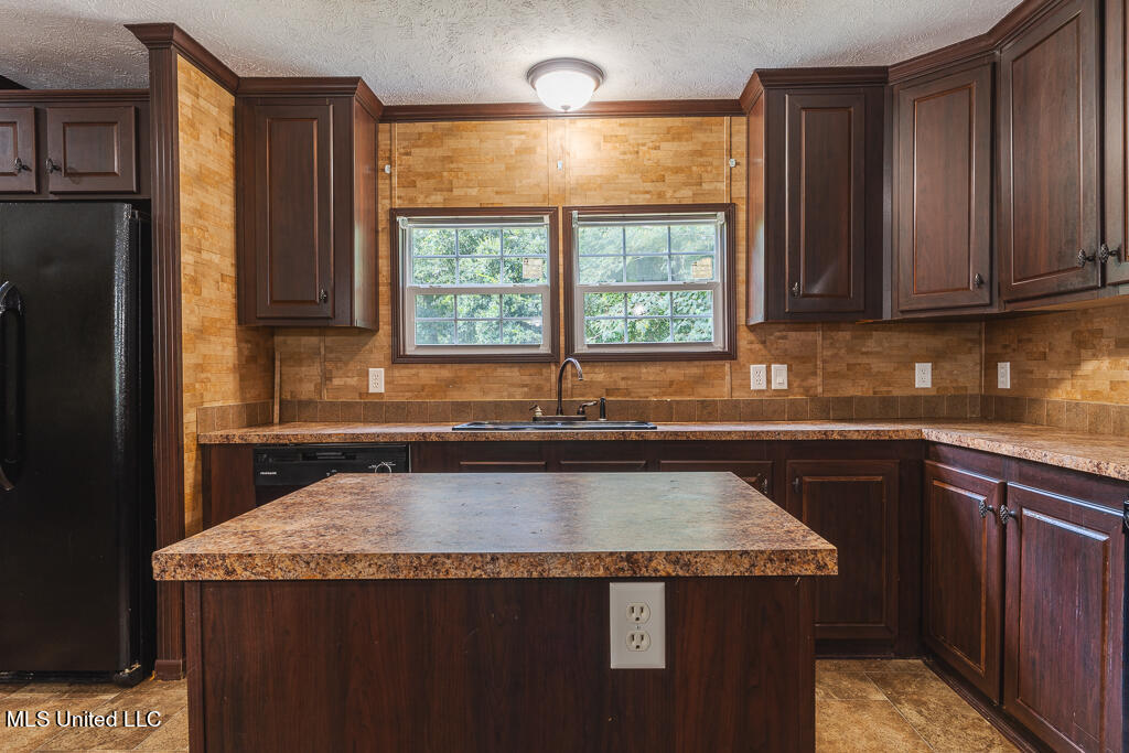 18001 John Cumbest Road Moss Point, MS 39562 - Photo 29 of 77 DSC05008-HDR-2