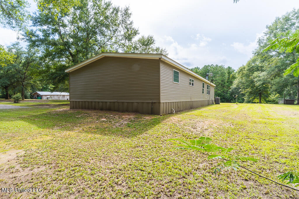 18001 John Cumbest Road Moss Point, MS 39562 - Photo 74 of 77 DSC05059-HDR-2
