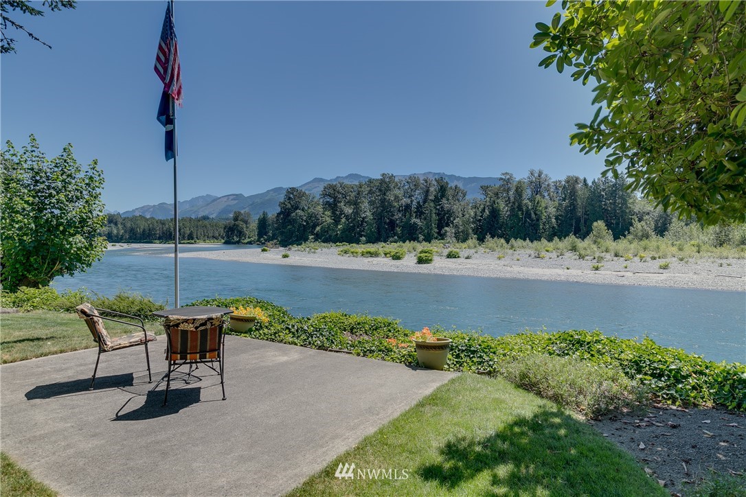 1118 Dyer Road Sultan, WA 98294 - Photo 30 of 40 a view of a park