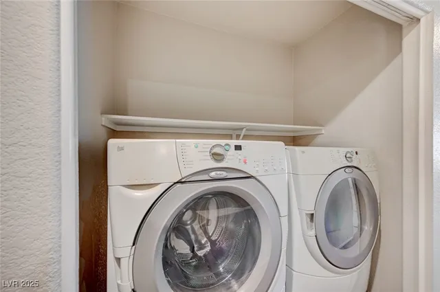 $1,950 | 1144 Black Cherry Street, Las Vegas, NV 89142