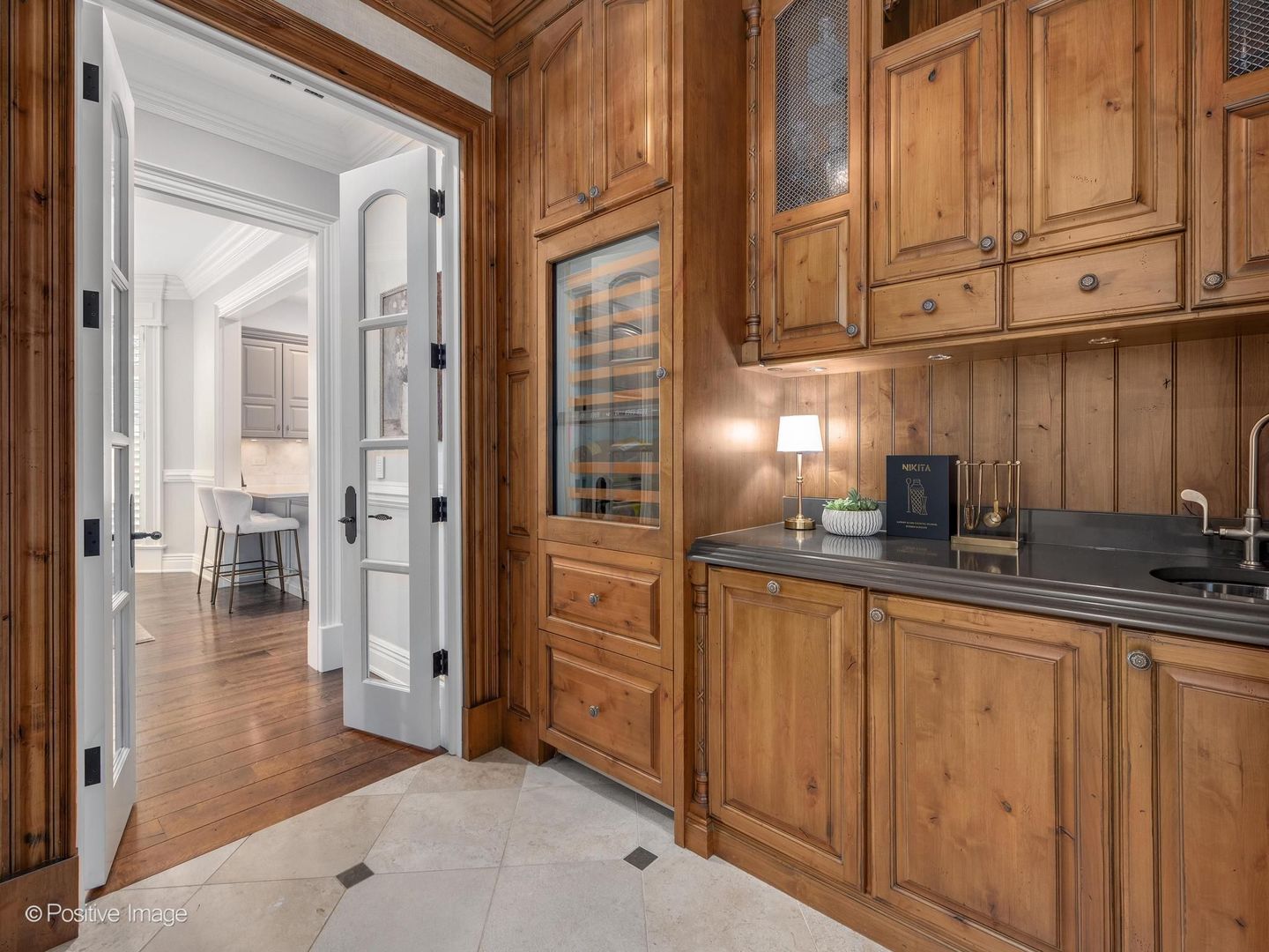 909 Cleveland Road Hinsdale, IL 60521 - Photo 29 of 80 Gallery Image 29